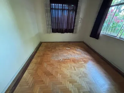 Casa com 3 Quartos à venda, 147m² no Vila Ipiranga, Porto Alegre