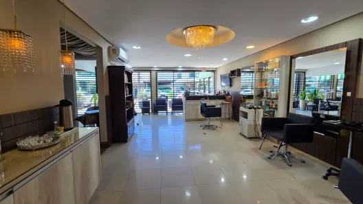 Sala Comercial à venda, 100m² no Kobrasol, São José