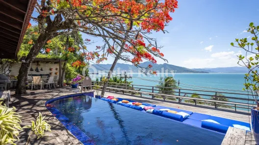 Casa com 4 Quartos à venda, 400m² no Armação, Ilhabela
