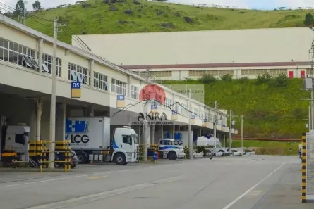 Galpão/Depósito/Armazém para alugar, 1676m² no Itaqui, Itapevi