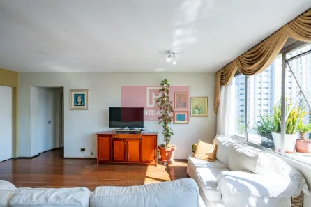 Apartamento com 3 Quartos à venda, 132m² no Real Parque, São Paulo