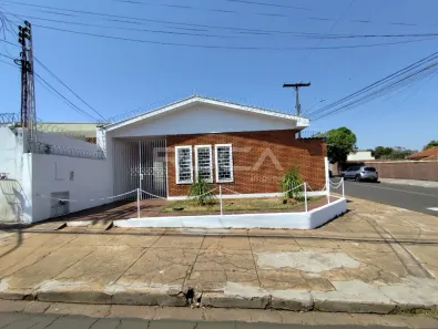 Casa com 3 Quartos para alugar, 100m² no Cidade Jardim, São Carlos