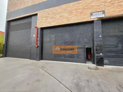 Ponto Comercial para alugar, 82m² no Jardim Itamarati, Poá