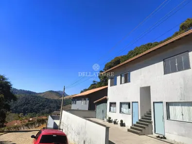 Casa com 2 Quartos à venda, 52m² no Cascata do Imbuí, Teresópolis