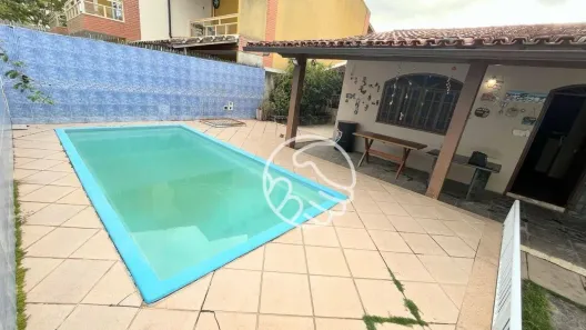 Casa com 4 Quartos à venda, 250m² no Enseada Azul, Guarapari