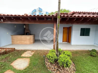 Casa com 4 Quartos à venda, 250m² no Chácaras Tubalina e Quartel, Uberlândia
