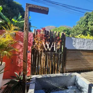 Casa de Condomínio com 4 Quartos à venda, 180m² no São Francisco, Niterói