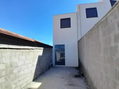 Casa com 2 Quartos à venda, 90m² no Canaã, Belo Horizonte