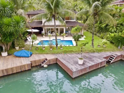 Casa de Condomínio com 6 Quartos à venda, 400m² no Frade (Cunhambebe), Angra dos Reis