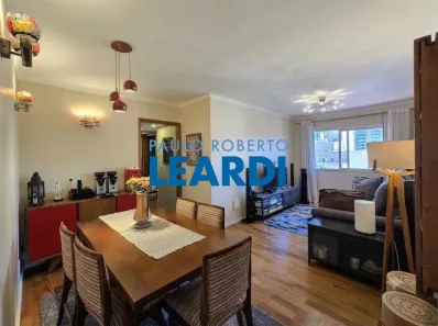 Apartamento com 2 Quartos à venda, 73m² no Aclimação, São Paulo