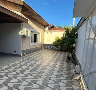 Casa com 3 Quartos à venda, 180m² no Esplanada Santa Terezinha, Taubaté