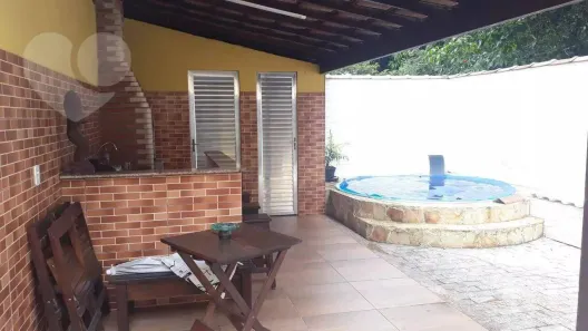 Casa com 3 Quartos à venda, 120m² no Piratininga, Niterói