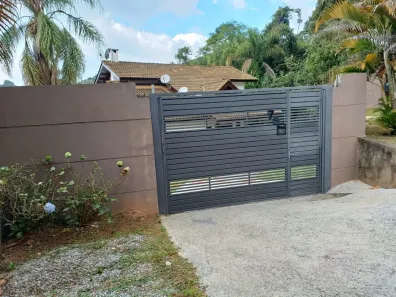 Casa de Condomínio com 3 Quartos para alugar, 165m² no Terra Preta (Terra Preta), Mairiporã
