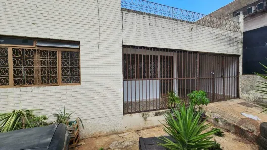 Casa com 2 Quartos para alugar, 80m² no Taguatinga Centro, Brasília