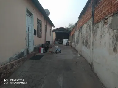 Casa com 2 Quartos à venda, 169m² no Vila Xavier (Vila Xavier), Araraquara