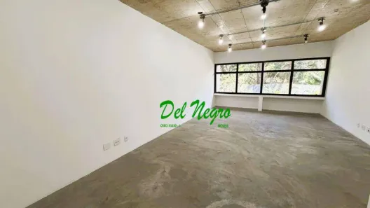 Sala Comercial para alugar, 40m² no Bosque do Vianna, Cotia