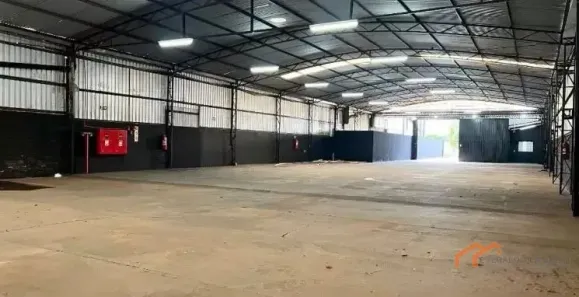 Galpão/Depósito/Armazém com 1 Quarto para alugar, 1300m² no Bandeirantes, Londrina