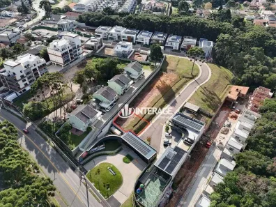 Lote/Terreno à venda, 303m² no Novo Mundo, Curitiba