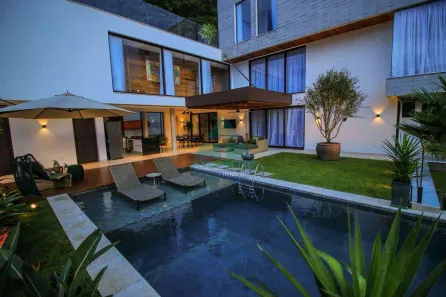 Casa com 5 Quartos à venda, 524m² no Lagoinha, Ubatuba