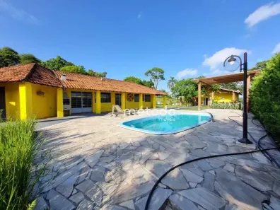 Fazenda/Sítio com 4 Quartos à venda, 290m² no Parque Agrinco, Guararema