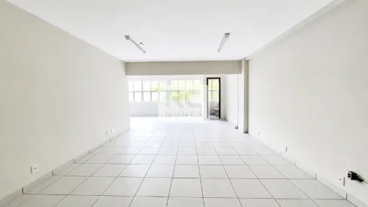 Prédio Comercial para alugar, 1200m² no Santa Efigênia, Belo Horizonte