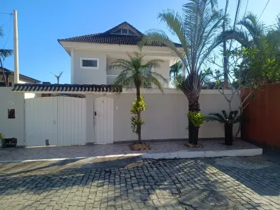 Casa com 4 Quartos à venda, 180m² no Vargem Pequena, Rio de Janeiro