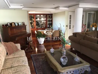 Apartamento com 4 Quartos à venda, 252m² no Água Verde, Curitiba