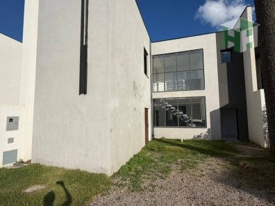 Casa de Condomínio com 4 Quartos à venda, 246m² no Santa Felicidade, Curitiba