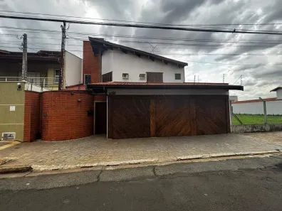 Casa com 4 Quartos à venda, 292m² no Nova América, Piracicaba