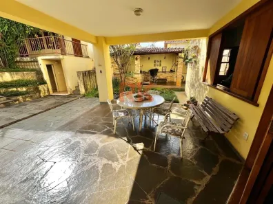 Casa com 4 Quartos à venda, 316m² no Itapoã, Belo Horizonte