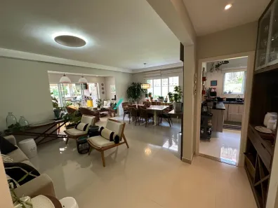 Casa de Condomínio com 3 Quartos à venda, 270m² no Vila Hollândia, Campinas