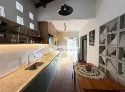 Casa com 3 Quartos à venda, 180m² no Parque Jambeiro, Campinas