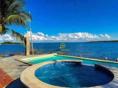 Fazenda/Sítio com 7 Quartos à venda, 737m² no Centro, Buriti Alegre