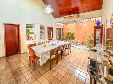 Casa com 6 Quartos à venda, 376m² no Ininga, Teresina