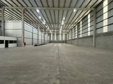 Galpão/Depósito/Armazém para alugar, 1800m² no Civit I, Serra