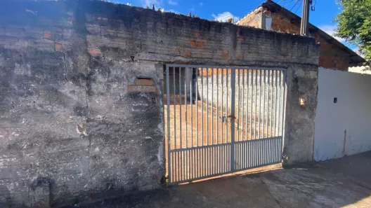 Casa com 3 Quartos à venda, 70m² no Conjunto Semiramis Barros Braga, Londrina