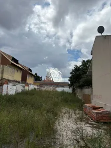 Lote/Terreno à venda, 686m² no Guaíra, Curitiba