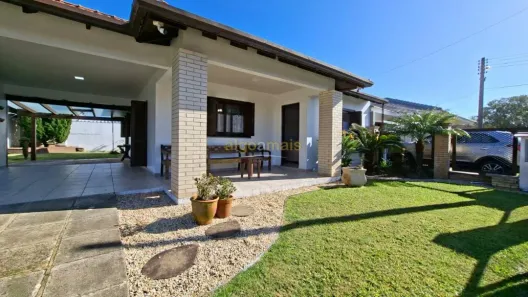 Casa com 3 Quartos à venda, 130m² no XANGRI-LÁ, Xangri-lá