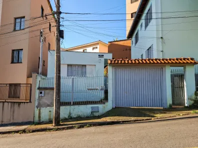 Casa com 2 Quartos à venda, 100m² no Jardim Cascatinha, Poços de Caldas