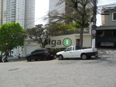 Casa com 3 Quartos para alugar, 182m² no Jardim Aeroporto, São Paulo
