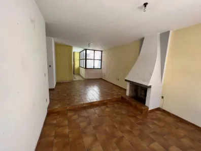 Imóvel Comercial com 3 Quartos à venda, 308m² no Vila Vianelo, Jundiaí