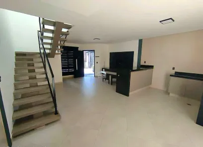 Casa com 2 Quartos para alugar, 110m² no Chácara Primavera, Campinas