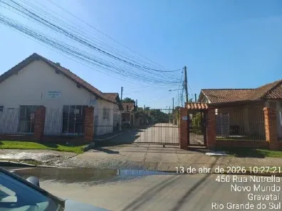 Casa com 2 Quartos à venda, 55m² no Novo Mundo, Gravataí