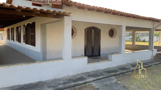 Casa com 5 Quartos à venda, 330m² no Parati, Araruama