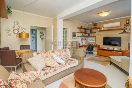 Apartamento com 2 Quartos à venda, 69m² no Auxiliadora, Porto Alegre