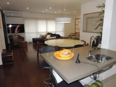 Apartamento com 4 Quartos para alugar, 180m² no Lagoa, Rio de Janeiro