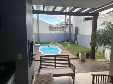 Sobrado com 3 Quartos para alugar, 133m² no Dom Feliciano, Gravataí