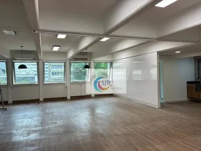 Sala Comercial para alugar, 237m² no Cerqueira César, São Paulo