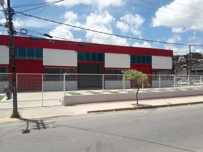 Prédio Residencial para alugar, 720m² no Tamarineira, Recife