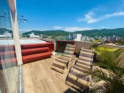Cobertura com 3 Quartos à venda, 220m² no Bombas, Bombinhas